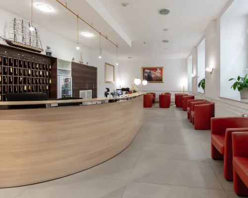 Hotel Admiral Hotels near Museumsquartier Metro Stop
