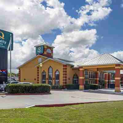 Quality Inn Siloam Springs West Hotel Exterior