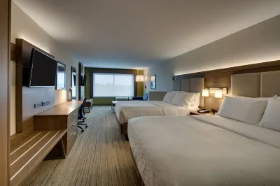 Holiday Inn Express & Suites MT Sterling North