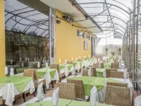 Hotel Regency Boutique la Feria Hotels near Central Station