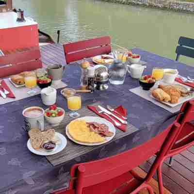 Péniche Mirage-chambre d'hôtes Dining/Meeting Rooms