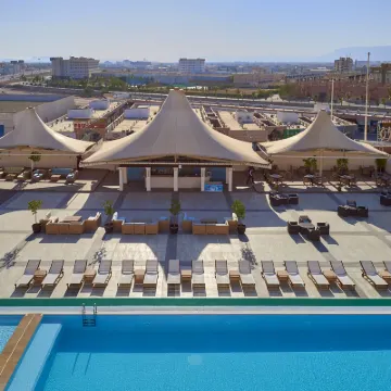 塞拉萊花園酒店-由薩菲爾酒店度假村管理 鄰近塞拉萊機場的酒店