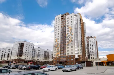 The Euro Apartments are Brand New, Bright and Spacious Отели рядом с достопримечательностью «Касцёл Святога Францішка Ксаверыя»