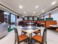 Royal Park Kakinada - breakfast
