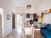 Villa Acqua Azzurra with Private Parking and Air Conditioning - Bungalows
