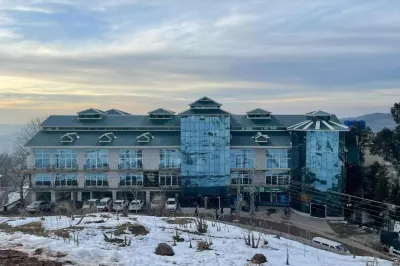 Falettis Grand Hotel Murree Hotel a Jhika Gali