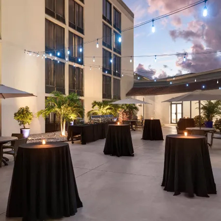 Doubletree by Hilton Fort Myers at Bell Tower Shops