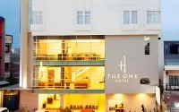 The One Hotel Makassar Hotel a Bontoala