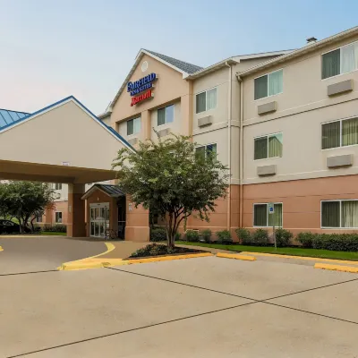 Fairfield Inn & Suites Houston Westchase Отели рядом с достопримечательностью «Вестчейс»