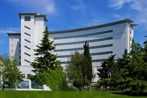 Karavella Hotel