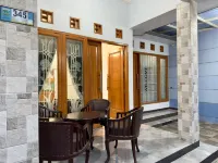 Bromo Stay Villa Hotels in Jabung