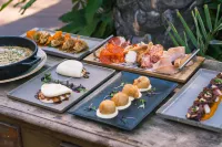 Hotel Huerto del Cura - breakfast