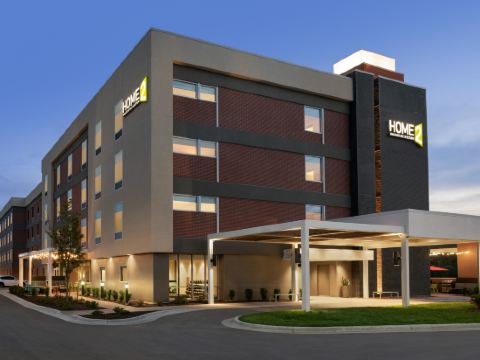 Home2 Suites by Hilton Overland Park, KS