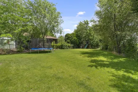 Huge Yard. Hot Tub. Playground. Trampoline.