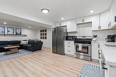 Comfortable stay near Park City & Midway! Easy Access, Keyless entry! Отели в г. Уошэтч Каунти