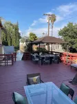 Convenient LA Area HUGE 7 bedroom, 4 baths GORGEOUS HOME Hotels near 7-Eleven