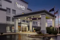 Spark by Hilton Evansville East, IN - Motels