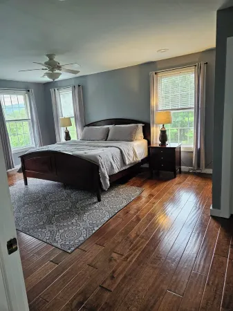 Name: Hill Crest<br>Private Setting. Heated Pool. 4 Minutes to Dreams Park