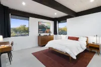 New Modern Custom Home, Located in Beautiful Carefree, Arizona - 4-stjärniga
