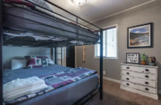 Quiet Downtown House: Private Yard w/Hot Tub; Great Location; Family Hideout