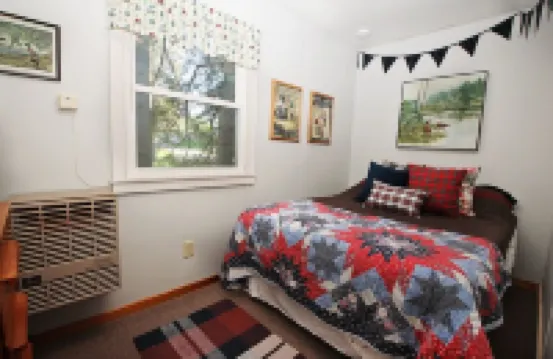 Cozy Cottage on Maple Lake in Three Lakes, WI