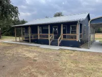 2 bed, 2 bath cabin located in the country just west of College Station.