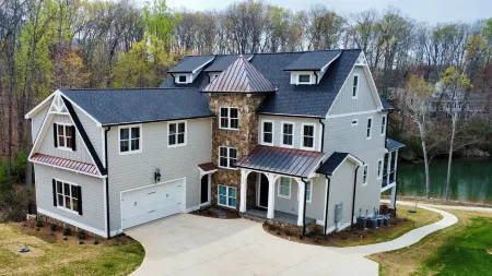 NEW 2024! LUXURY LAKEFRONT!Chef's Kitchen, Elevator, Firepit, Bar, Gameroom!