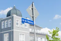 Exclusive apartment with sea view and balcony, WLAN, only 80m to the beach