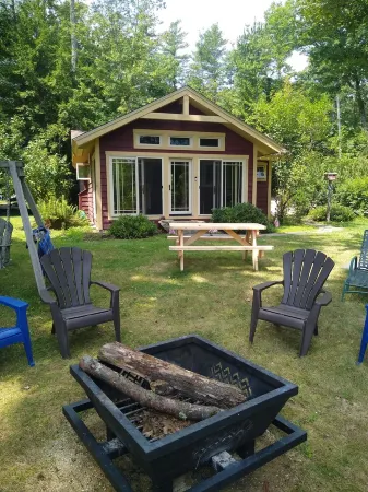 3 Beautiful Finnish Cabins with Sauna on Lake Monomonac