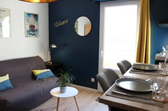 Studio in the City Center with Terrace and Secure Parking