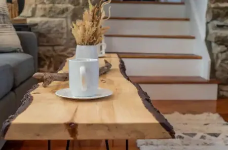 The Bookstore · 2 Private Parking Spots · 2 King Beds · Downtown Rockport· Отели рядом с достопримечательностью «Motif #1»