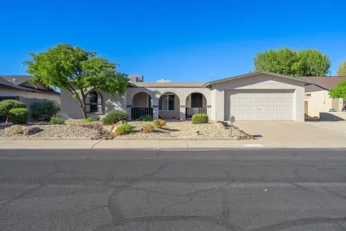 Home in the Heart of Glendale