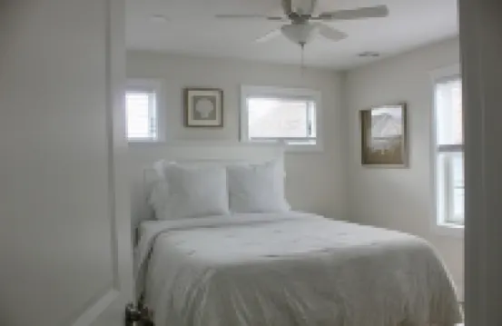 BRAND new beach house - steps away from the ocean and Lavallette amenities!