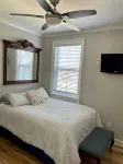 Charming Guest House on Yonge - Old Village