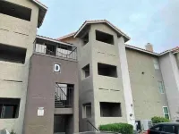 Affordable & Convenient Condo Near Vegas Strip