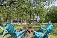 LAKEVIEW- Newly updated, minutes to marina