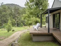 The River Cottage - Idyllic river side cottage