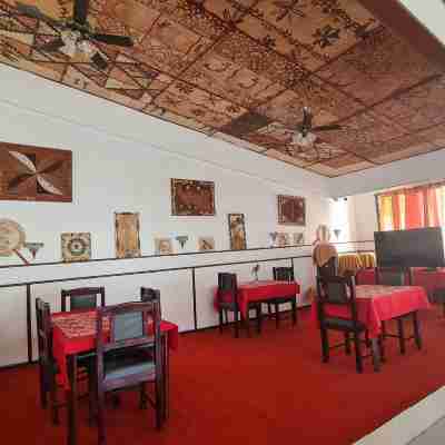 Hotel Nuku'Alofa Dining/Meeting Rooms