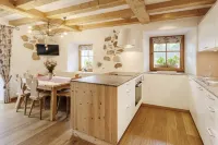 Centrally located, family-friendly apartment in the middle of the Dolomites