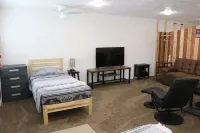 Traveling Nurses, Construction Workers Dream for 30 Nights or More
