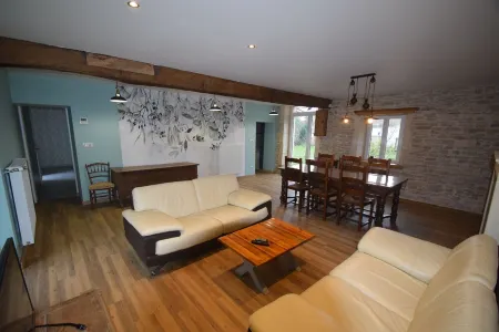 Longère Poitevine 4 Personnes 2 Chambres Отели в г. Шоне