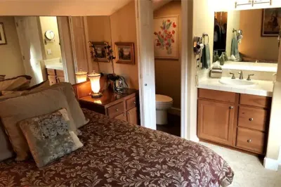 Mt Bachelor Village Newly Remodeled Condo