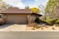 Sedona Retreat! Private Deck/Views/Arcade/Golf/Spa