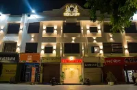 Hotel Royal 9 Hotels near Khairati Lal & sons