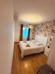 LUXURY APARTMENT WITH SEA VIEW, 1 MIN WALK FROM THE BEACH