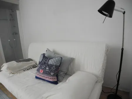 Town house Sant Llorenc, east coast Mallorca, 15 minutes to the beach Отели в г. Сан-Лоренсо