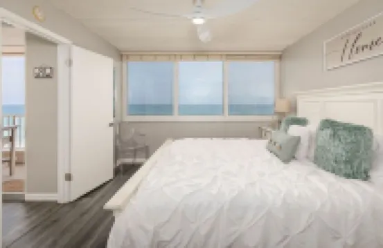 Renovated Condo with Pool on No Drive Beach Hotels in Ponce Inlet