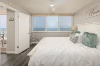 Renovated Condo with Pool on No Drive Beach 퐁스 데 레온 인라잇 라이트하우스 & 뮤지엄 주변 호텔
