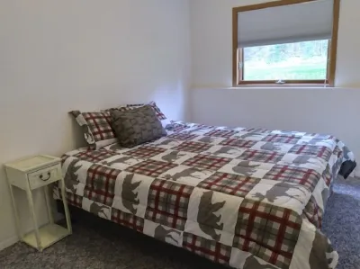 Lovely 3 bedroom/ 2bath near the famous Kenai River!
