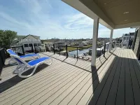 BUILT in 2024-Canal Front, Pool, Swim Up & Covered Bar